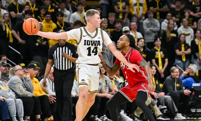How to watch Iowa basketball vs. Western Illinois today: TV channel, time, streaming