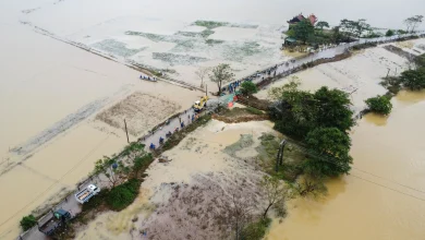 Hue: Reparar urgentemente el dique roto, abrir el paso a los suministros de ayuda para las inundaciones