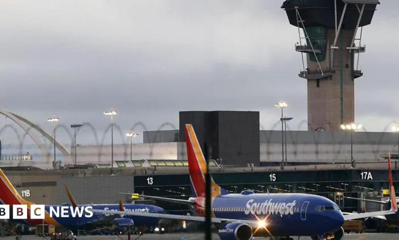 Hundreds of flights cancelled in US as airlines scramble to cut traffic during shutdown