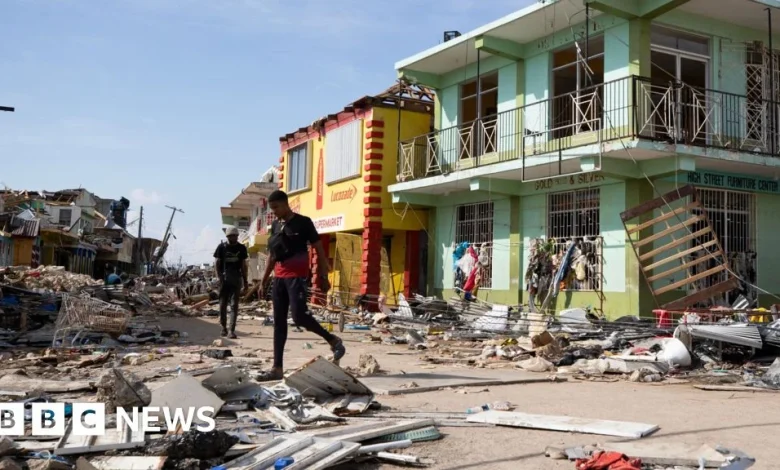 Hurricane Melissa: Britons to be evacuated from Jamaica as UK sends aid