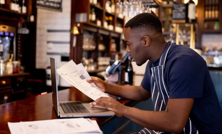 I asked ChatGPT to invest £10,000 in a Stocks and Shares ISA for me and it said…