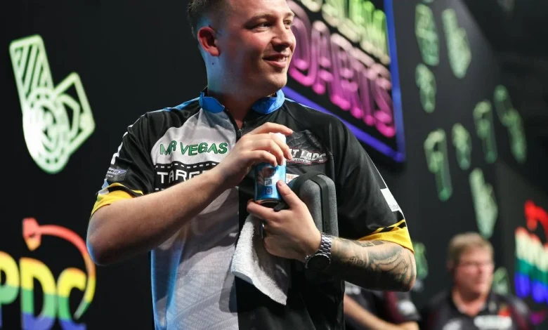 "I belong in the Premier League — and I want to prove that over the next few weeks": Chris Dobey storms into Grand Slam knockout stage