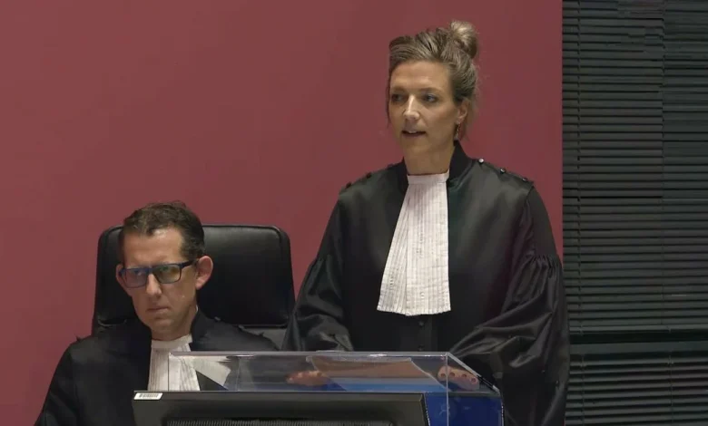 IM easket 25 jier sel foar heit en 20 jier foar soannen foar moard op Ryan