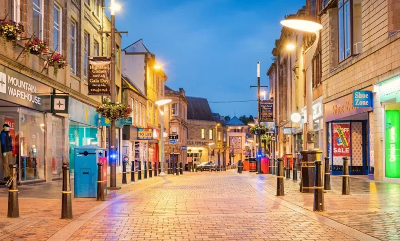 Iconic high street shop set to close 57 stores