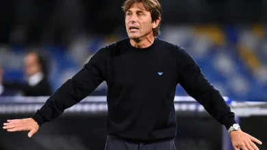 Il Napoli passa in vantaggio e Di Lorenzo corre ad abbracciare Conte