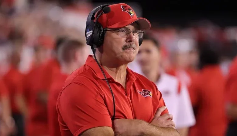 Illinois State Football Hosts No. 24 Southern Illinois for Senior Day