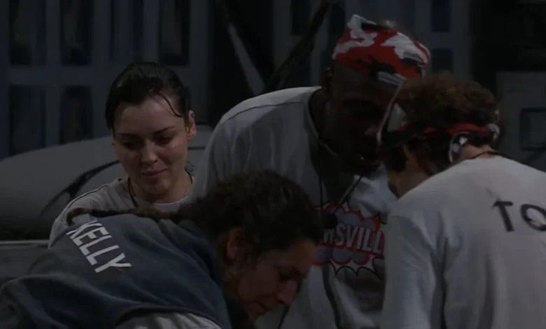 I'm a Celebrity viewers speak out as star walks away from camp