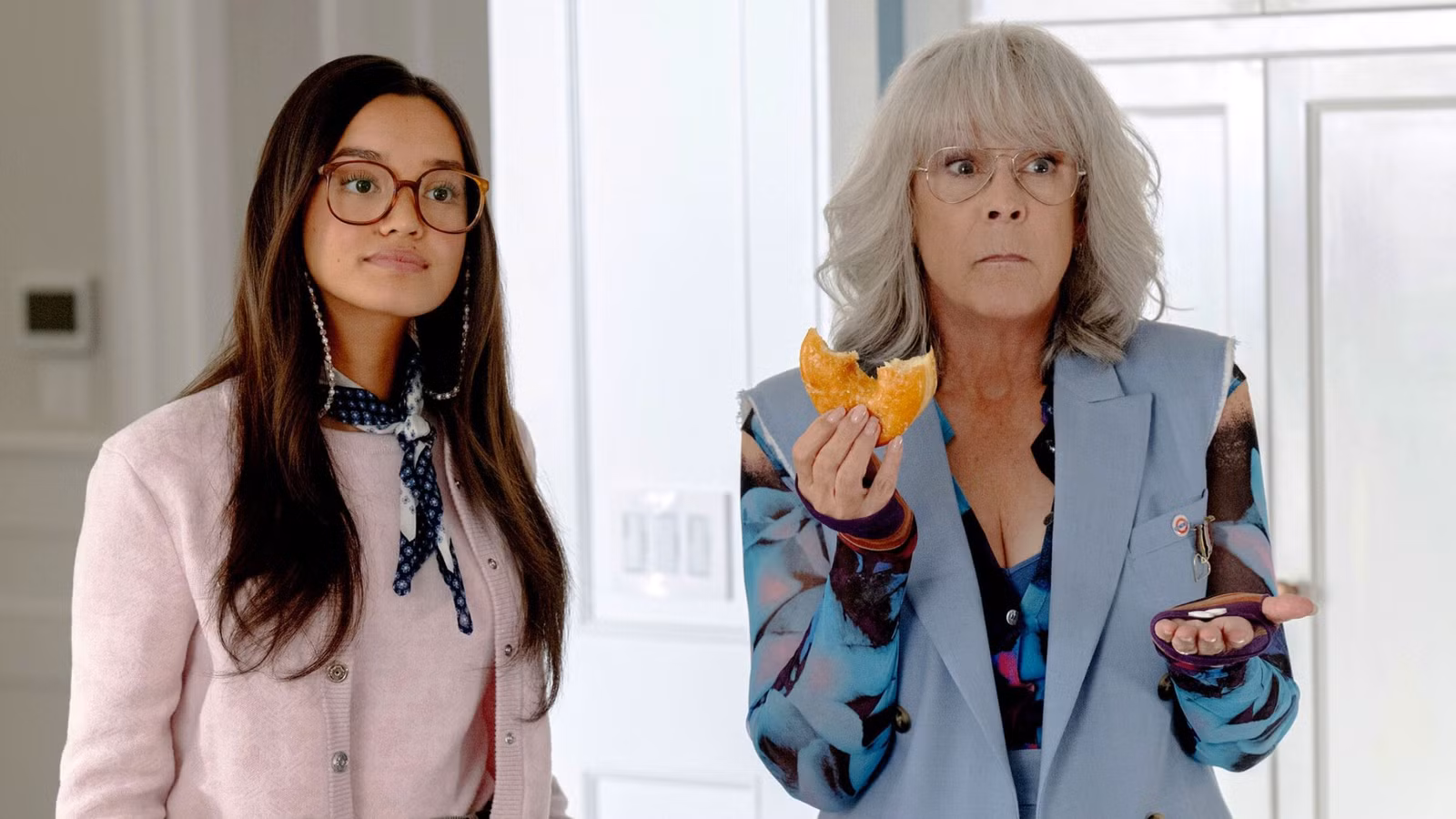 In Just 1 Day, Jamie Lee Curtis' 'Heartfelt' & 'Joyful' Sequel Dethrones MCU Hit on Disney+