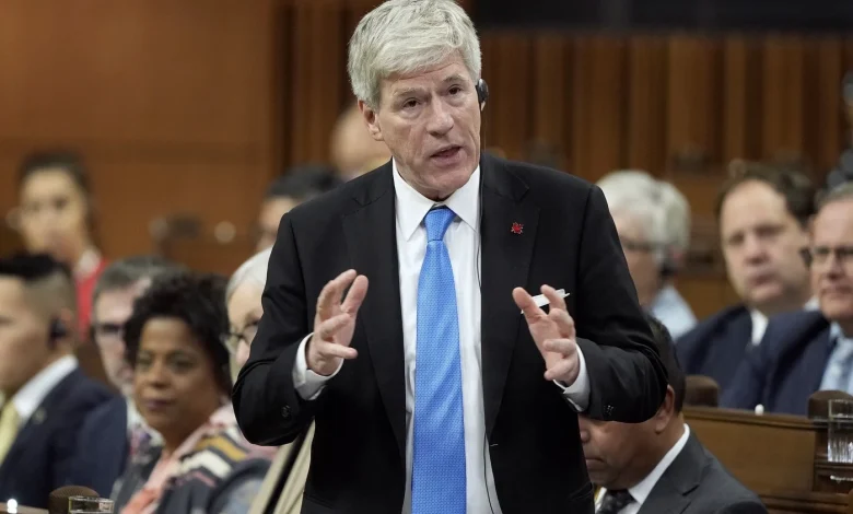 In the news today: Hodgson says B.C. tanker ban clarity is close