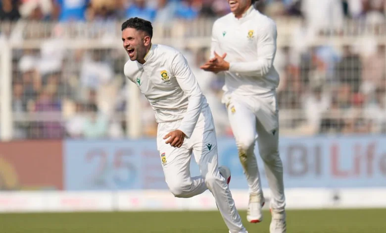 India in trouble at 10-2 chasing 124 as Gill hospitalized in 1st test against South Africa