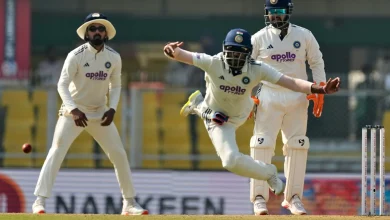 India in trouble on 27-2 at Day 4 stumps after South Africa sets imposing 549-run target in 2nd test