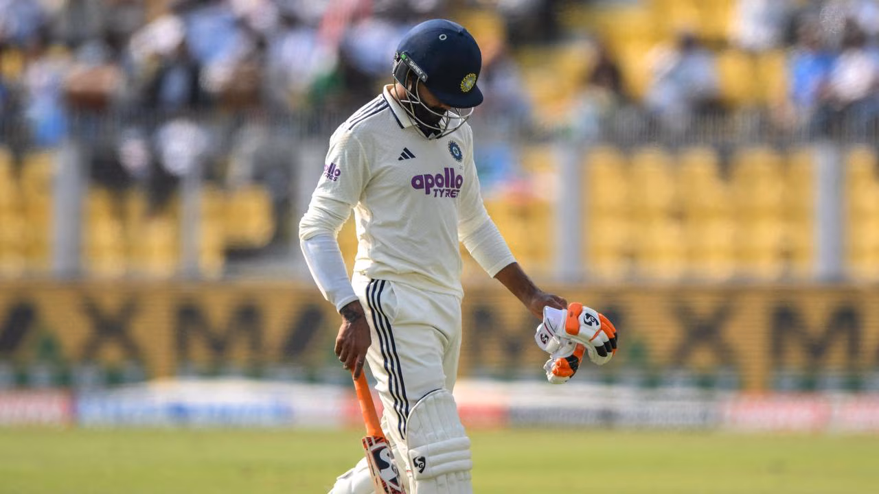 India stares down 15-year follow-on first as horror home form continues vs South Africa