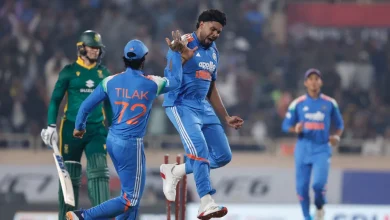 India vs South Africa, 1st ODI Live Cricket Score: Breetzke, De Zorzi Rebuild For South Africa After Early Wickets