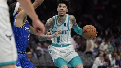 Injury Notes: Ball, Clifford, Wesley, Dosunmu, More