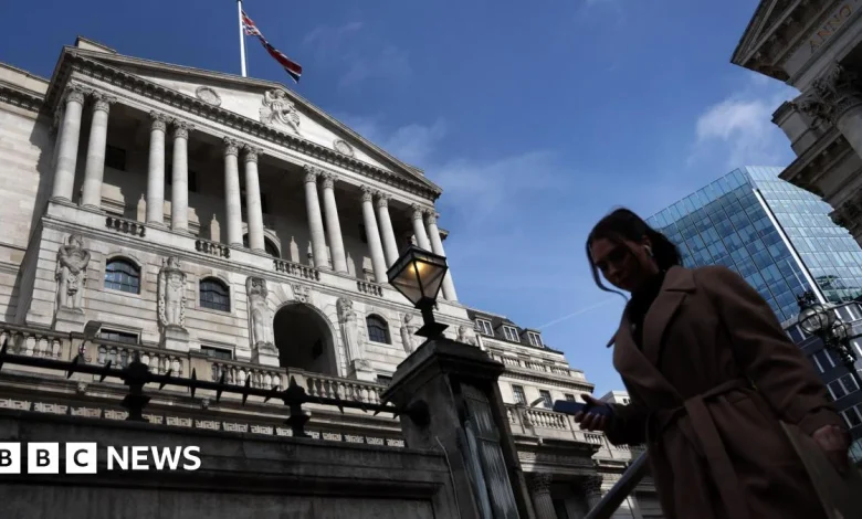 Interest rates expected to stay at 4% as Bank of England makes pre-Budget decision