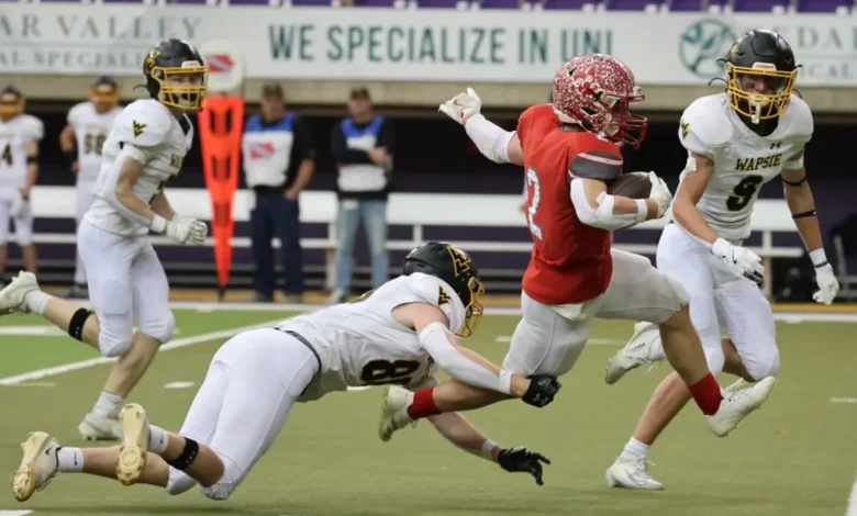 Iowa High School Football Playoffs: Saint Ansgar Vs. MMCRU