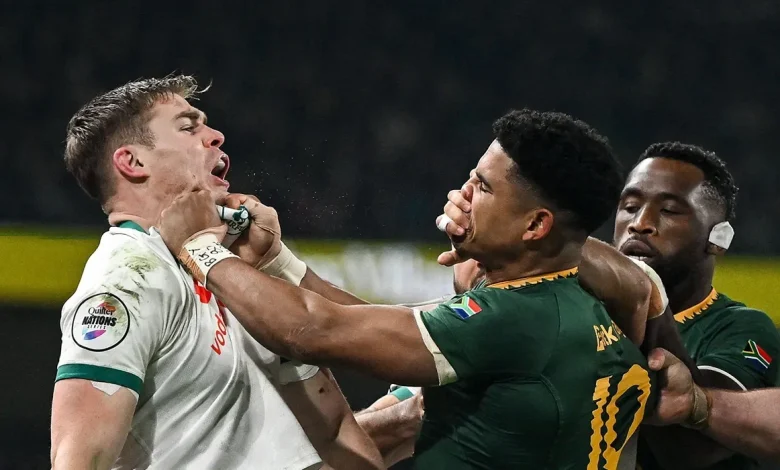 Ireland fans are baffled by MASSIVE non-call from ref against Springboks