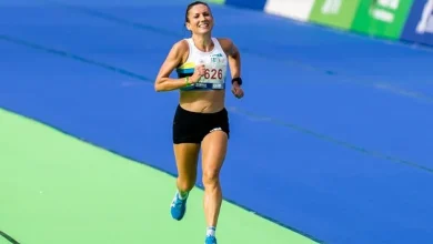 Irish Olympian and ultrarunner Caitríona Jennings breaks women’s 100-mile world record in Illinois