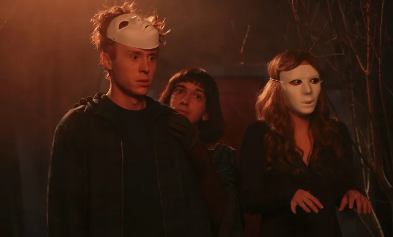 Is Saturday Night Live New Tonight? Check Out the November 1 Host & Musical Guest