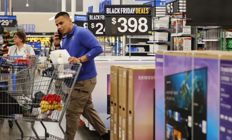 Is Walmart open on Thanksgiving 2025? Walmart hours, holidays closed