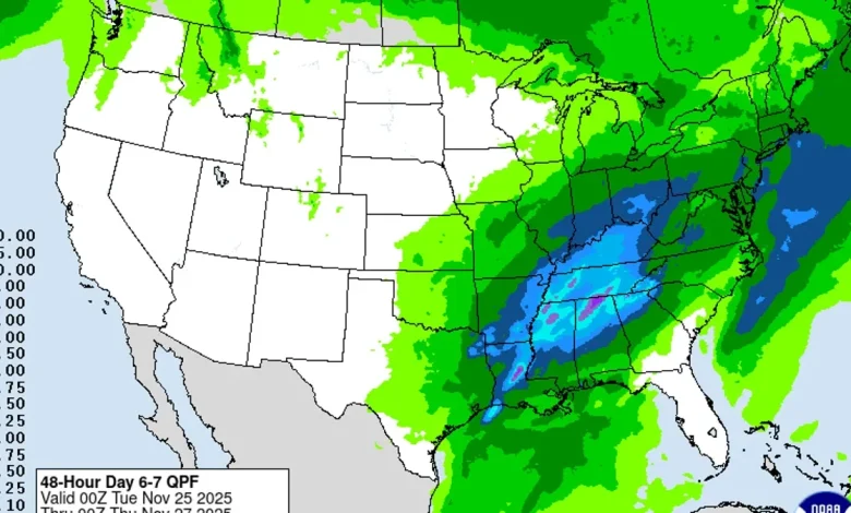 Is a snow storm in the Thanksgiving weather forecast? Bad weather is brewing.