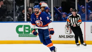 Islanders' Kyle Palmieri suffers torn ACL, out six to eight months