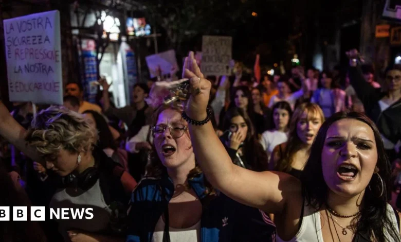 Italian parliament unanimously votes to make femicide a crime