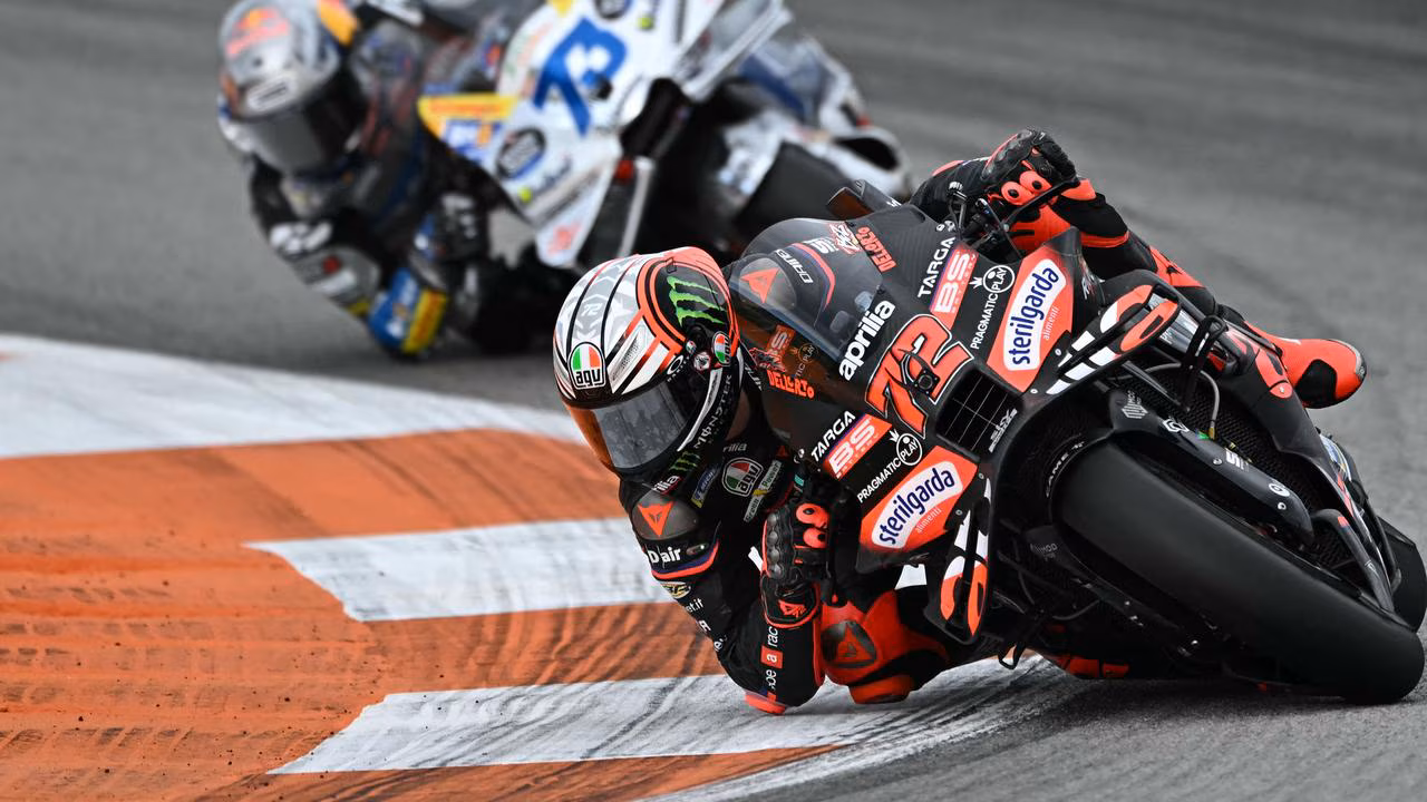 Italian signs off MotoGP season in style in Spain as Aussie banks strong top-10 finish
