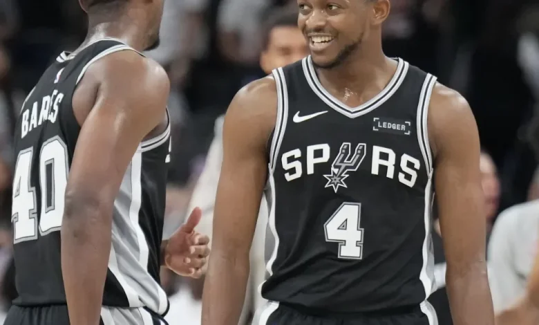 It’s time for Basketball: Spurs vs Atlanta Hawks