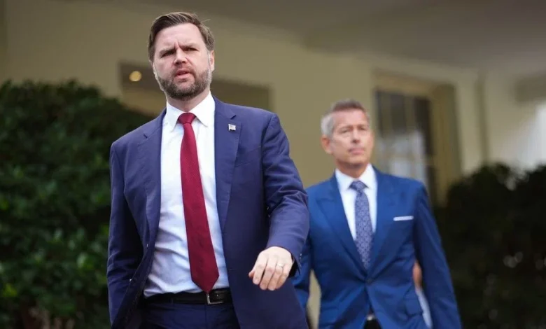 JD Vance dresses up as a meme for Halloween, of himself