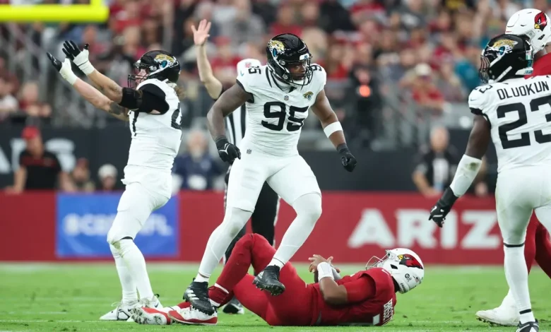 Jacoby Brissett injured in third quarter by Devin Lloyd hit