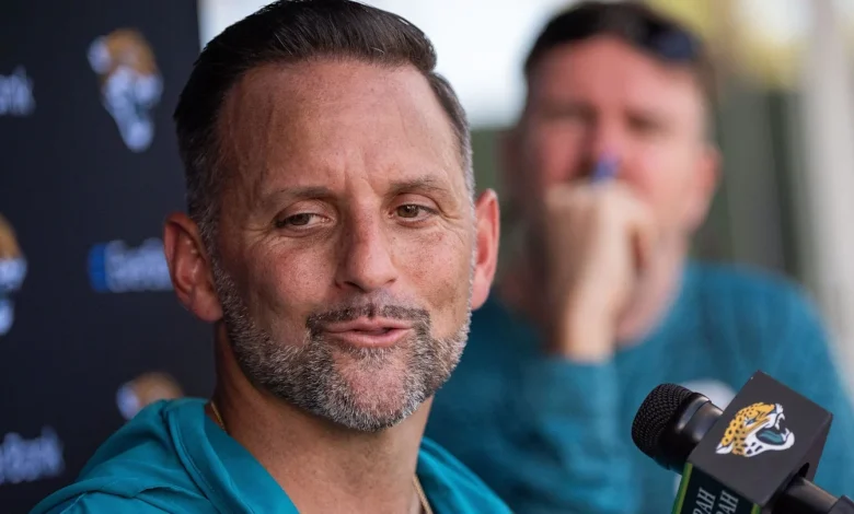 Jaguars' Anthony Campanile Talks Devin Lloyd's Return, Travis Hunter Injury