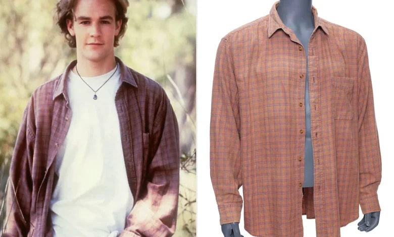 James Van Der Beek Auctions “Dawson's Creek”, “Varsity Blues” Memorabilia (Exclusive)