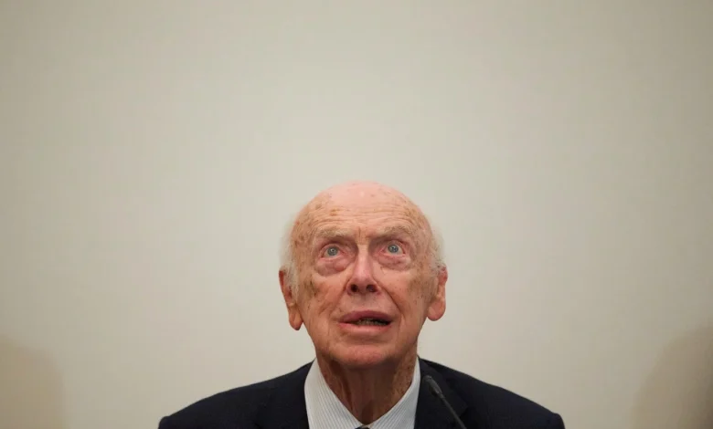 James Watson, co-discoverer of the double-helix shape of DNA, has died at age 97