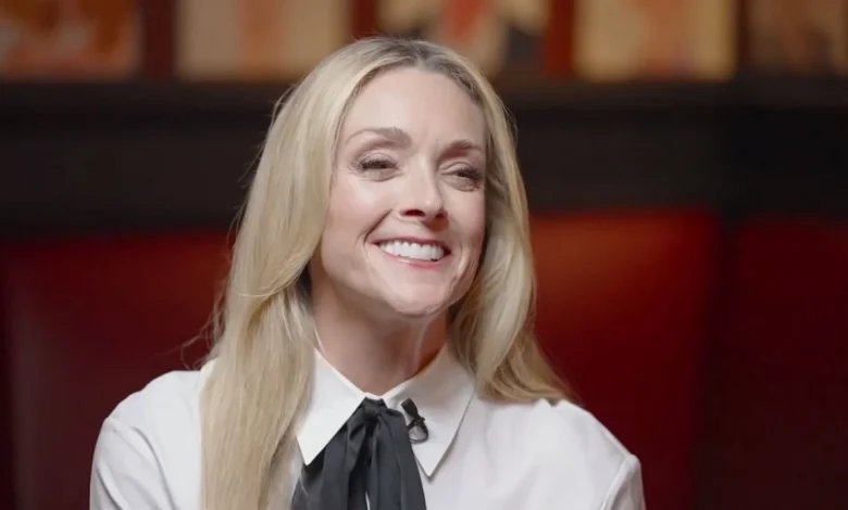 Jane Krakowski brings big laughs to Broadway in 'Oh, Mary!'