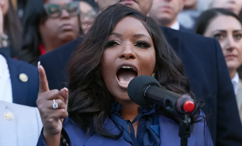 Jasmine Crockett gets strong endorsement for her 'phenomenal' messaging ability for Democrats