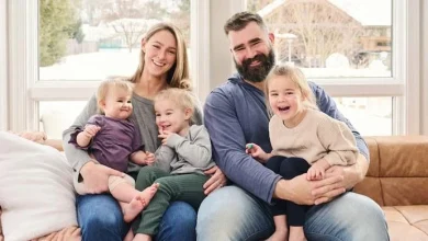 Jason, Kylie Kelce get real about parenting challenges