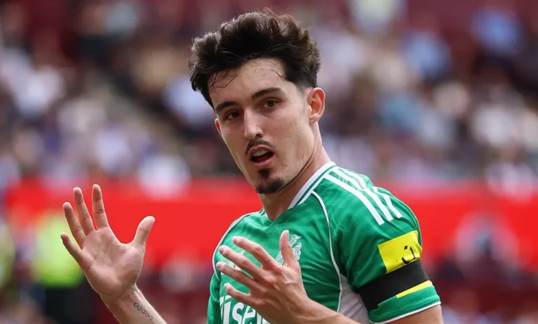 Jason Wilcox pushing United for Tino Livramento