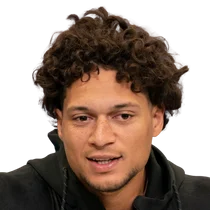 Jayden Higgins hauls in four passes Sunday