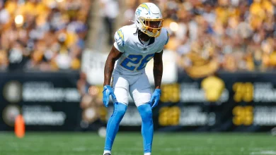 Jaylon Johnson replacement will literally be in Bears' backyard they must sign