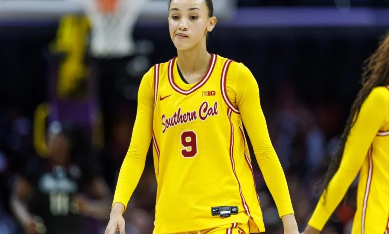 Jazzy Davidson has her first double-double as USC rolls past Tennessee Tech