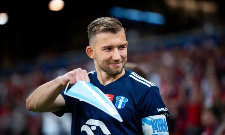 Jedyne w swoim rodzaju urodziny żywej legendy Wisły Płock. Pięć życzeń dla Łukasza Sekulskiego