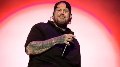 Jelly Roll unveils dramatic transformation without signature beard after weight loss