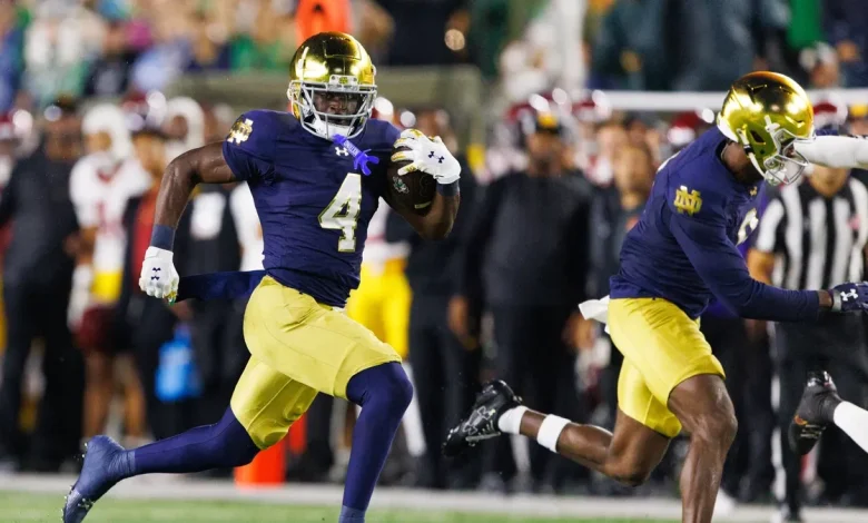 Jeremiyah Love leaves Notre Dame football game vs Stanford with injury