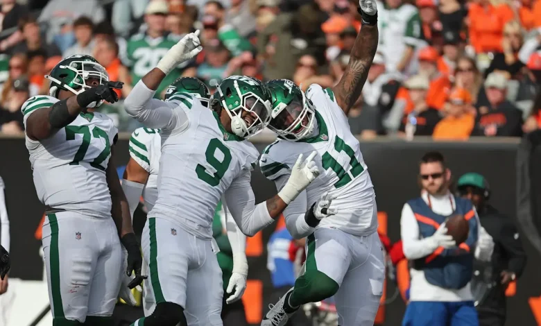 Jets-Cowboys Trade Deadline Buzz For Star Edge Rusher Heating Up