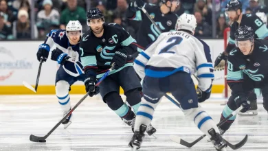 Jets, Kraken Clash in Defensive Battle To Close Road Trip