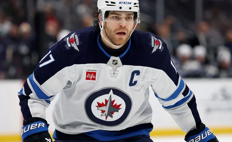 Jets, Lowry agree to 5-year, $25M deal