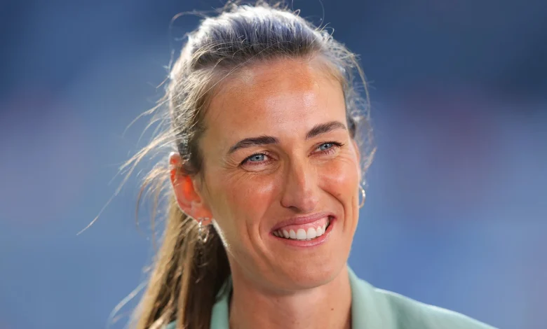 Jill Scott Talks Self-Belief: "I Don't Think We Should Ever Be Judged on How we Look"