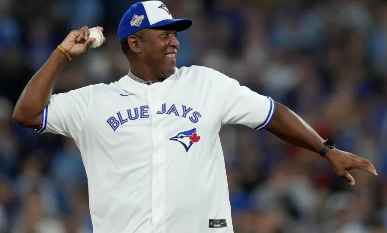 Joe Carter still feeling the love from Blue Jays fans 32 years after famous home run