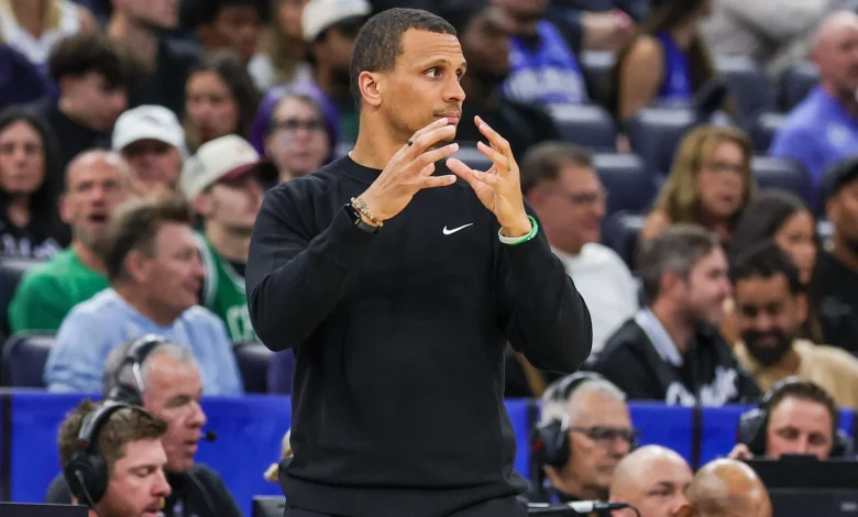 Joe Mazzulla Discusses Presence Of Patriots Stars At Monday’s Celtics Game